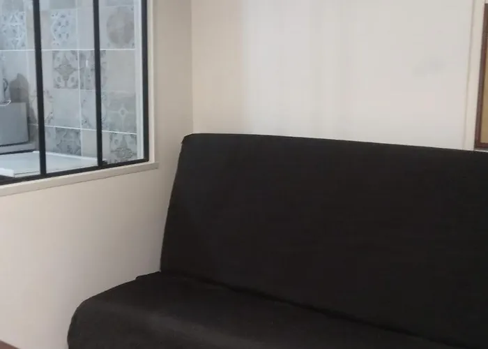 Joli Studio Avec Jardin